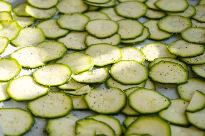 Food_Rezept_Healthy_Gesund_Lecker_Zucchini_Chips_Vegan_Sophiehearts4