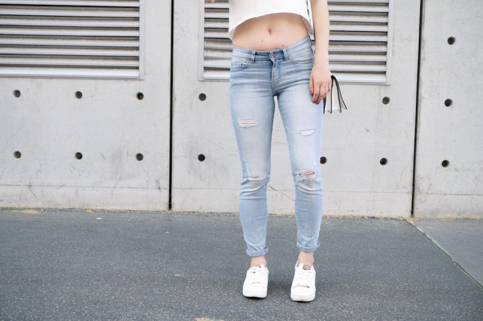 Outfit_Fashion_Ootd_trend_Frühling_Bauchfrei_Croptop_Sophiehearts3