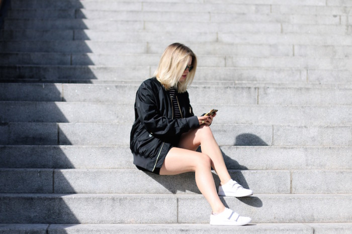 Outfit_Schwarz_Bomberjacke_Bomber_Stripes_Streifen_Sophiehearts5