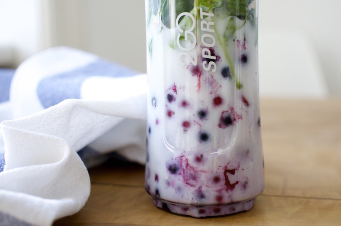 Smoothie_Supersmoothie_Berries_Banane_Rezept_Gesund_Lecker_Cleaneating_Sophiehearts11