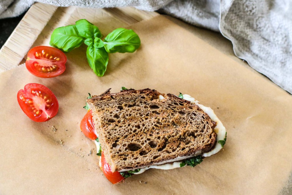 wirkaesebroten-leerdammer-kaesebrot-kaese-brot-foodblog-foodblogger-fashionblog-wien-sophiehearts (1 von 12)