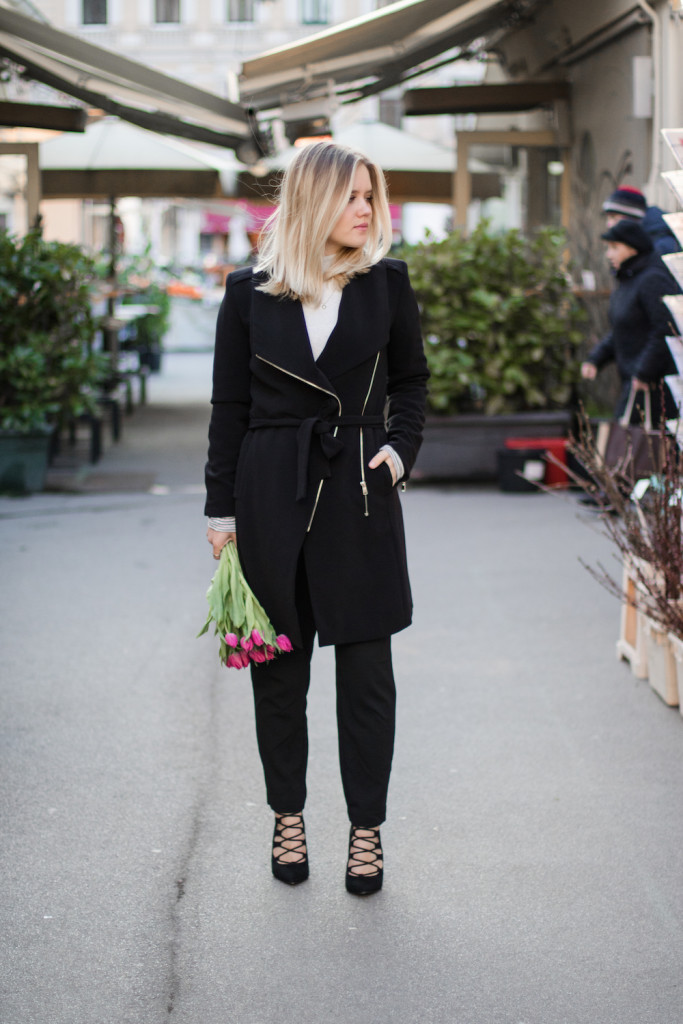 Outfit_Fruehling_Schnuerhighheels_Highheels_Fashionblog_Foodblog_Wien_Sophiehearts1