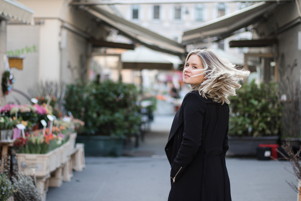 Outfit_Fruehling_Schnuerhighheels_Highheels_Fashionblog_Foodblog_Wien_Sophiehearts1