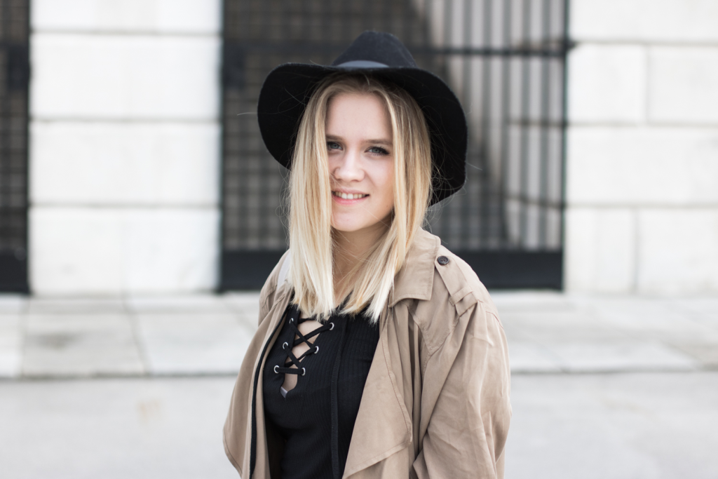 Der-perfekte-Trenchcoat-Fruehling-Outfit-Outfitpost-Fashionblog-Foodblog-Wien-Sophiehearts14