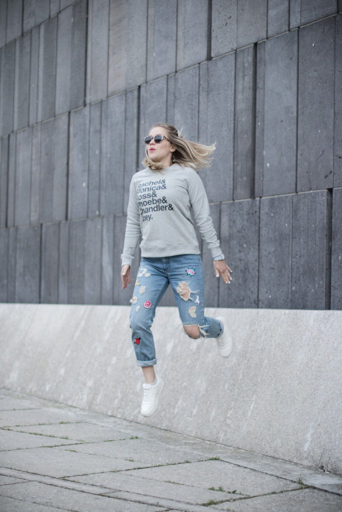 Friends Jumper Juniqe Fashionblog Foodblog Wien Vienna Sophiehearts (12 von 13)