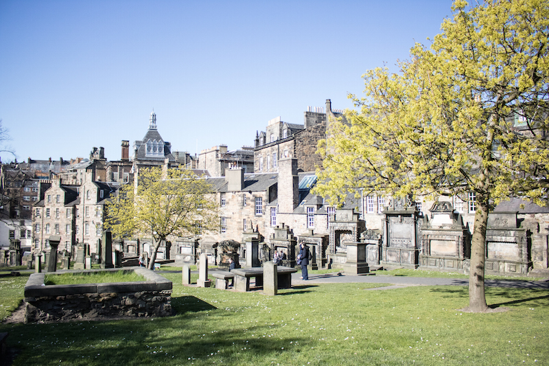 10 things to do edingburgh travel guide traveling reisetagebuch Greyfriars Kirkyard Fashionblog Foodblog Vienna Wien Sophiehearts (23 von 186)