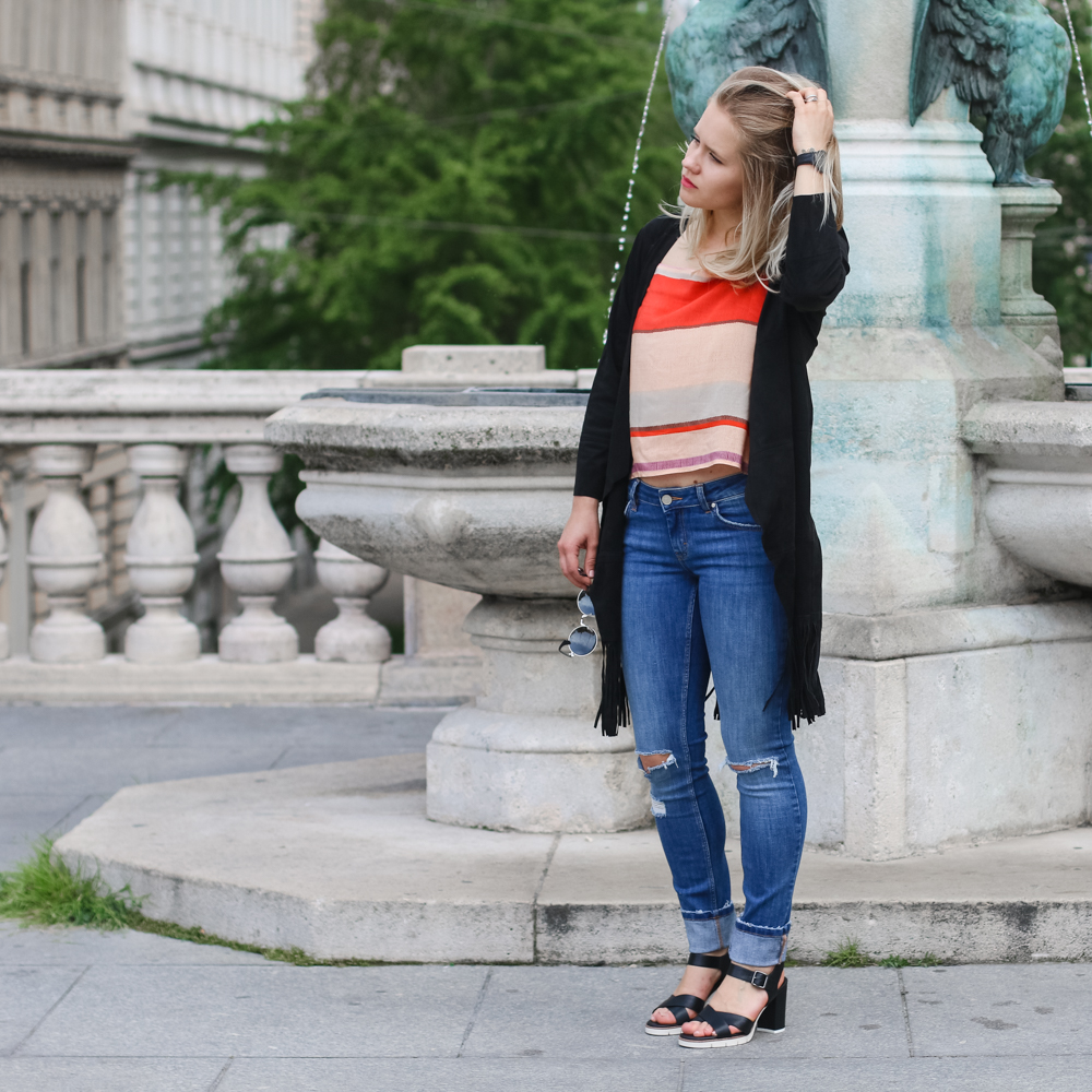Outfit Ripped Jeans Fashionblog Foodblog Wien Vienna Sophiehearts (2 von 15)