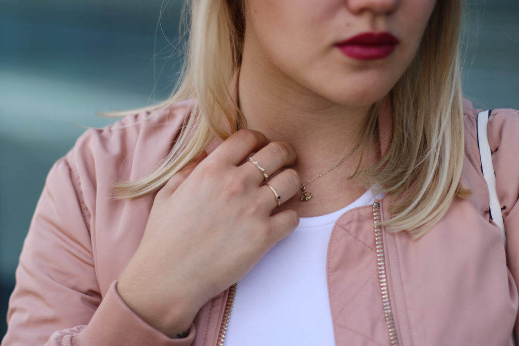 Rosa Bomberjacke Fashionblog Foodblog Lifestyleblog Sophiehearts Vienna Wien (10 von 16)