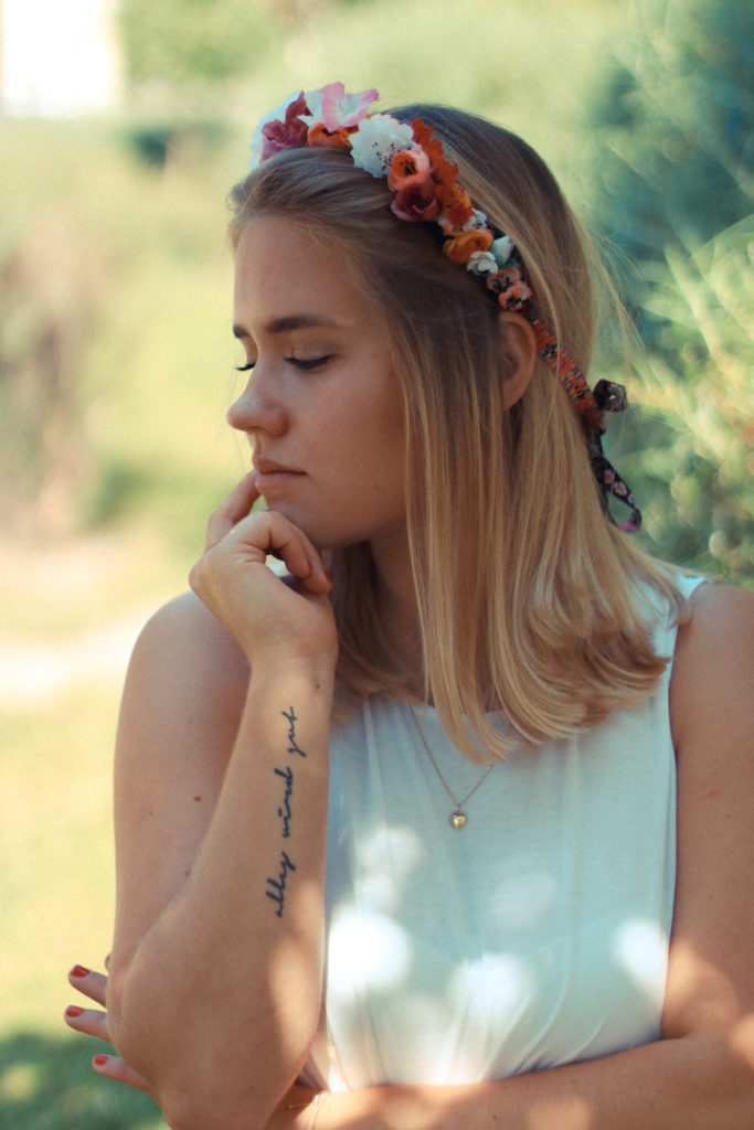 weareflowergirls flowercrown outfit look fashionblog sophiehearts wien vienna (12 von 16)