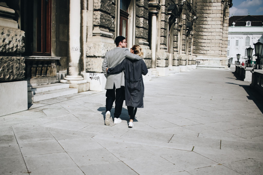 couple-post-sophiehearts-meanwhileinawesometow-fashionblog-wien-vienna-8-von-8