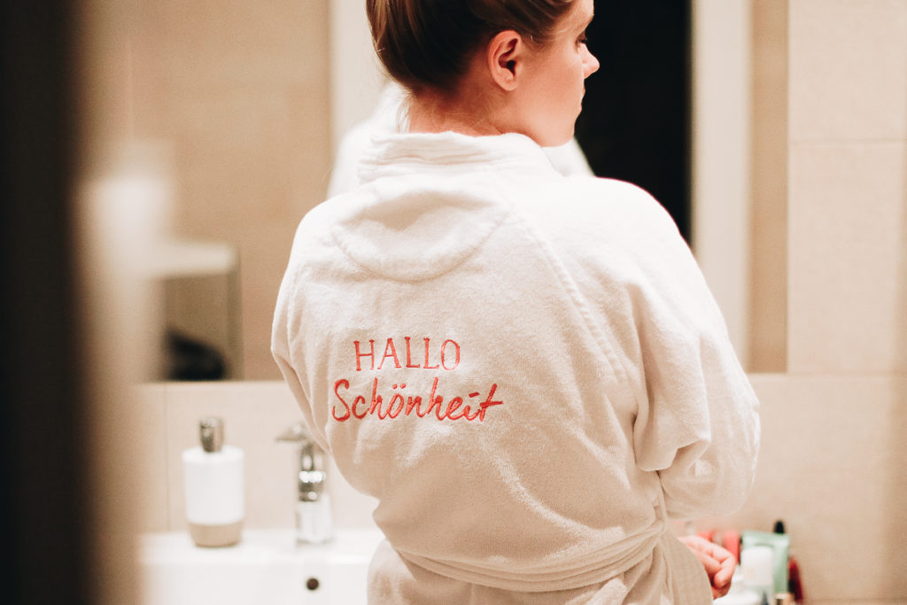 hallo-glueckstag-t-by-tetesept-sophiehearts-vienna-wien-fashionblog-2-von-1